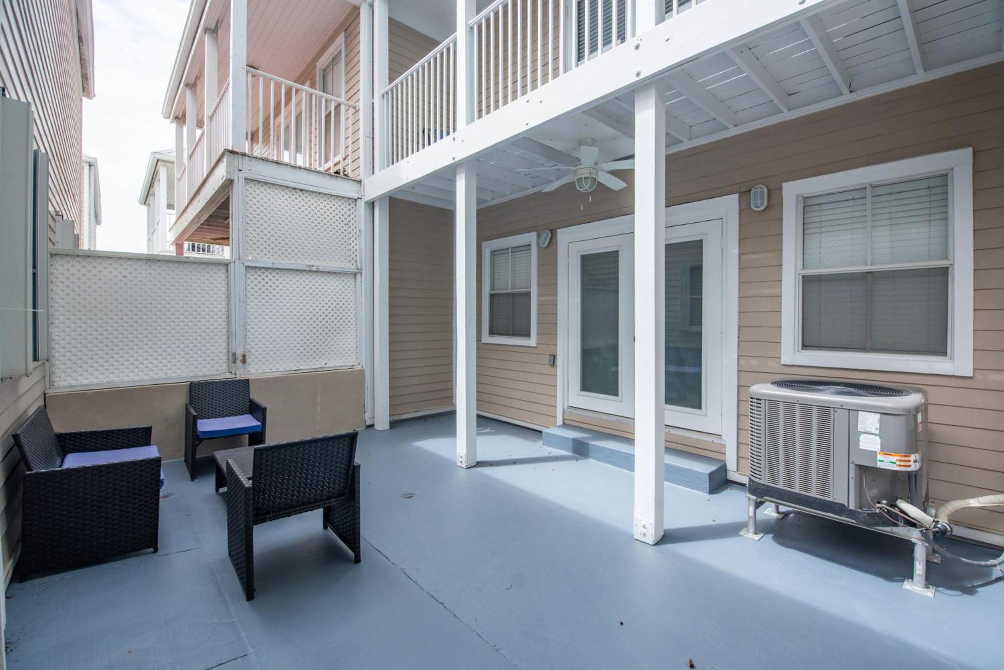 New Casa Caribe By Brightwild- Two-Story Condo Rooftop Pool 키웨스트 외부 사진