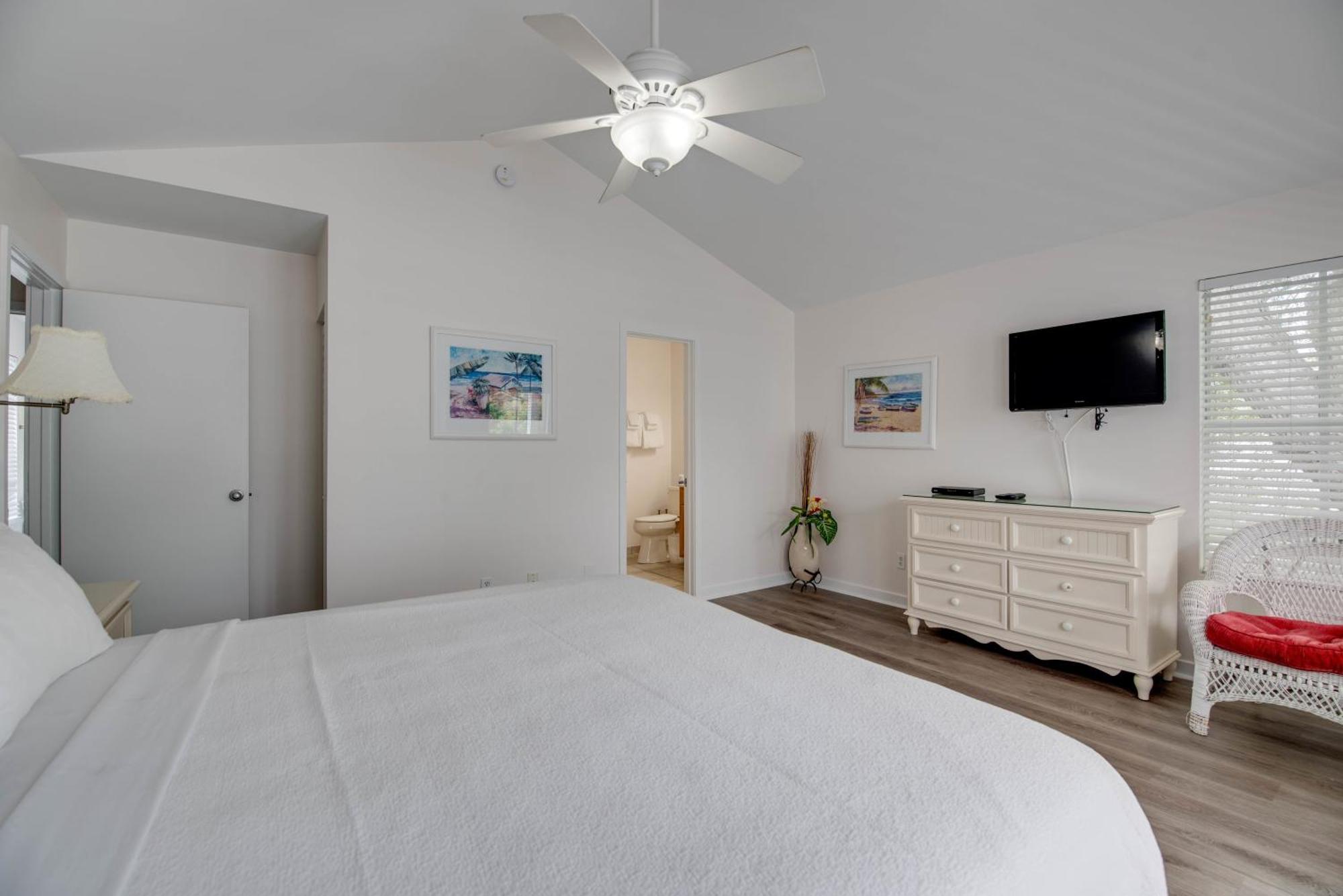 New Casa Caribe By Brightwild- Two-Story Condo Rooftop Pool 키웨스트 외부 사진